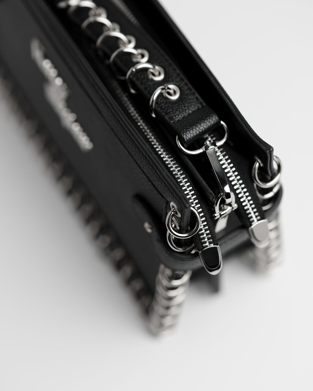 Orbis Bag in Dark Matter