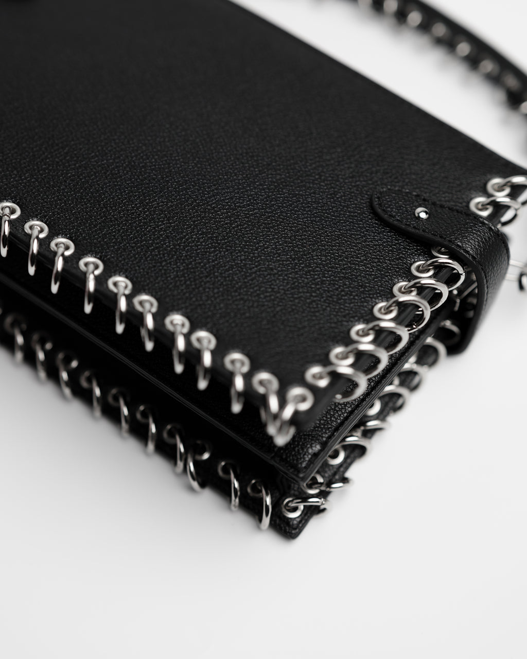 Orbis Bag in Dark Matter