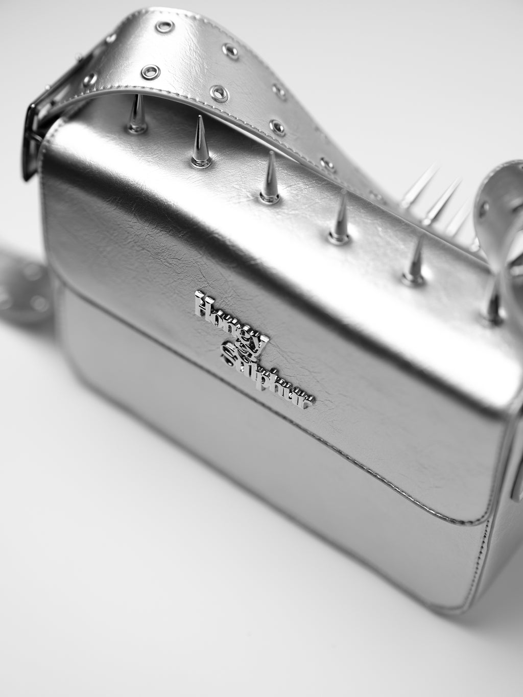 Frost Thorne Shoulder Bag