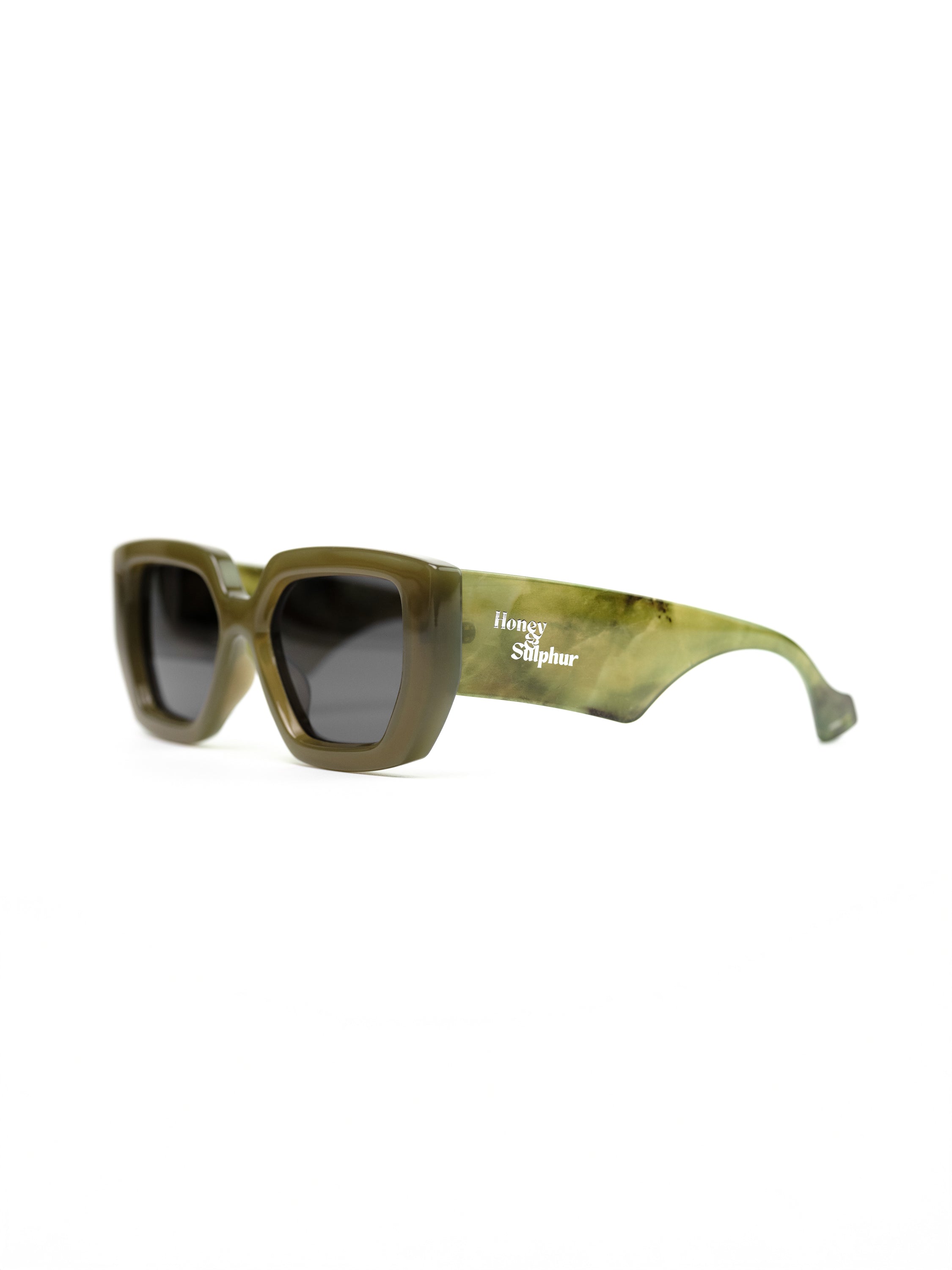 Sun Eater Sunglasses in Moss