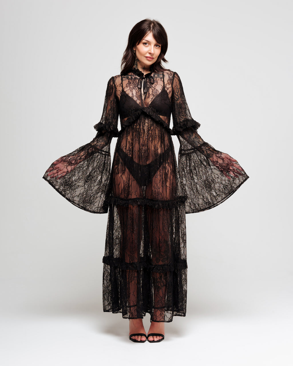 Velamen Lace Maxi Dress