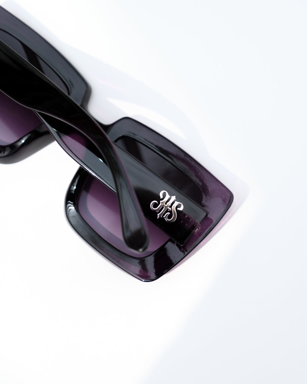 Icarus Sunglasses in Amethyst